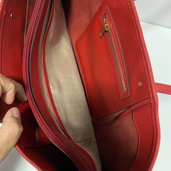 Michael Kors oversized tote Bag in red - Picture 7 of 12